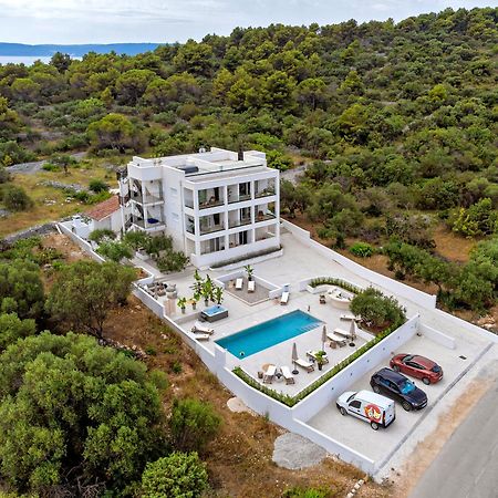 Villa Del Sogno โตรกีร์ ภายนอก รูปภาพ