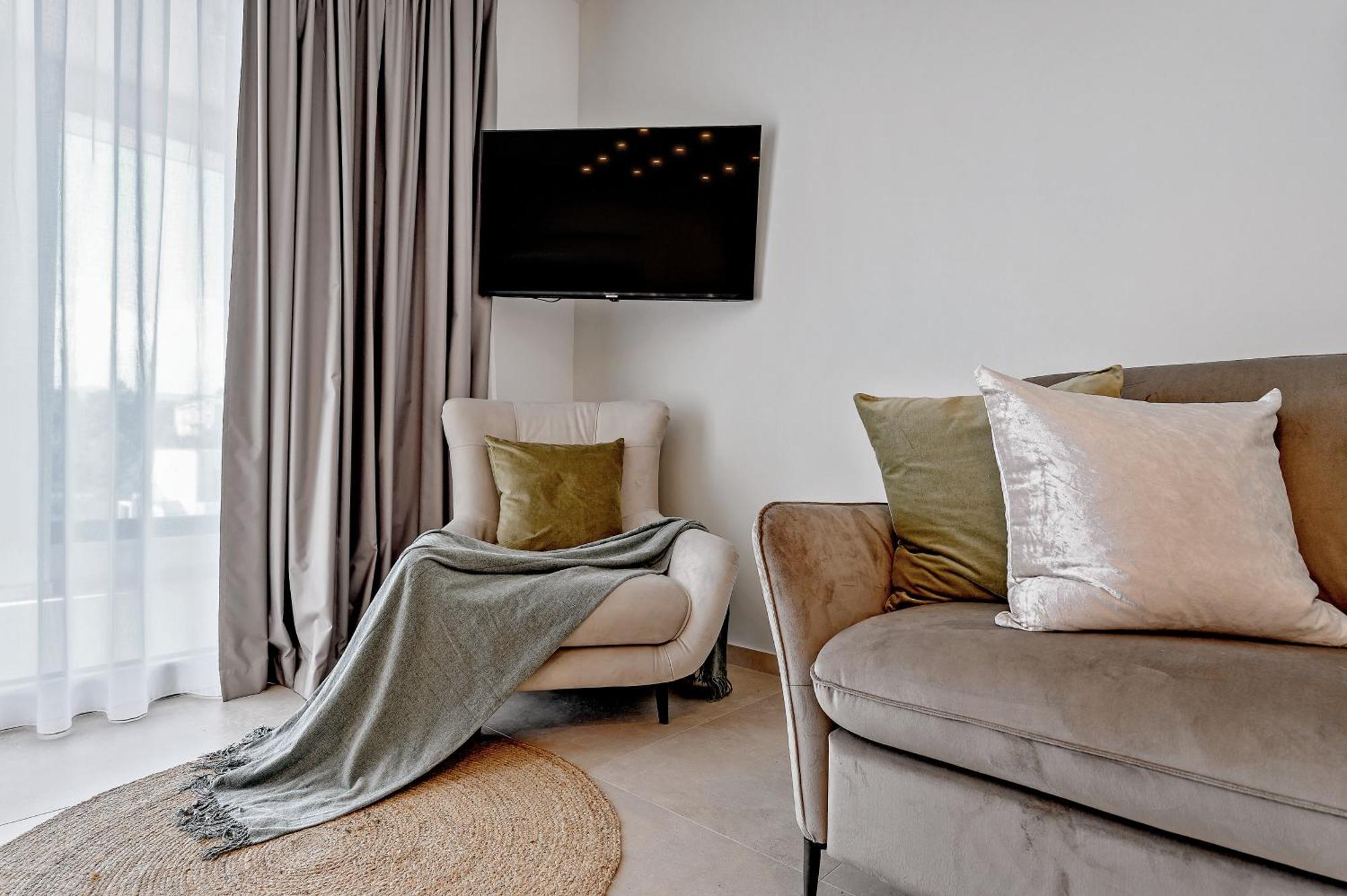 Villa Del Sogno โตรกีร์ ภายนอก รูปภาพ