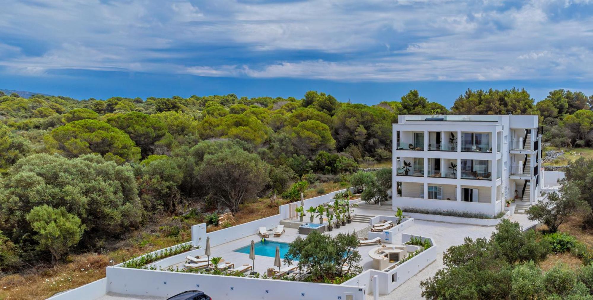 Villa Del Sogno โตรกีร์ ภายนอก รูปภาพ