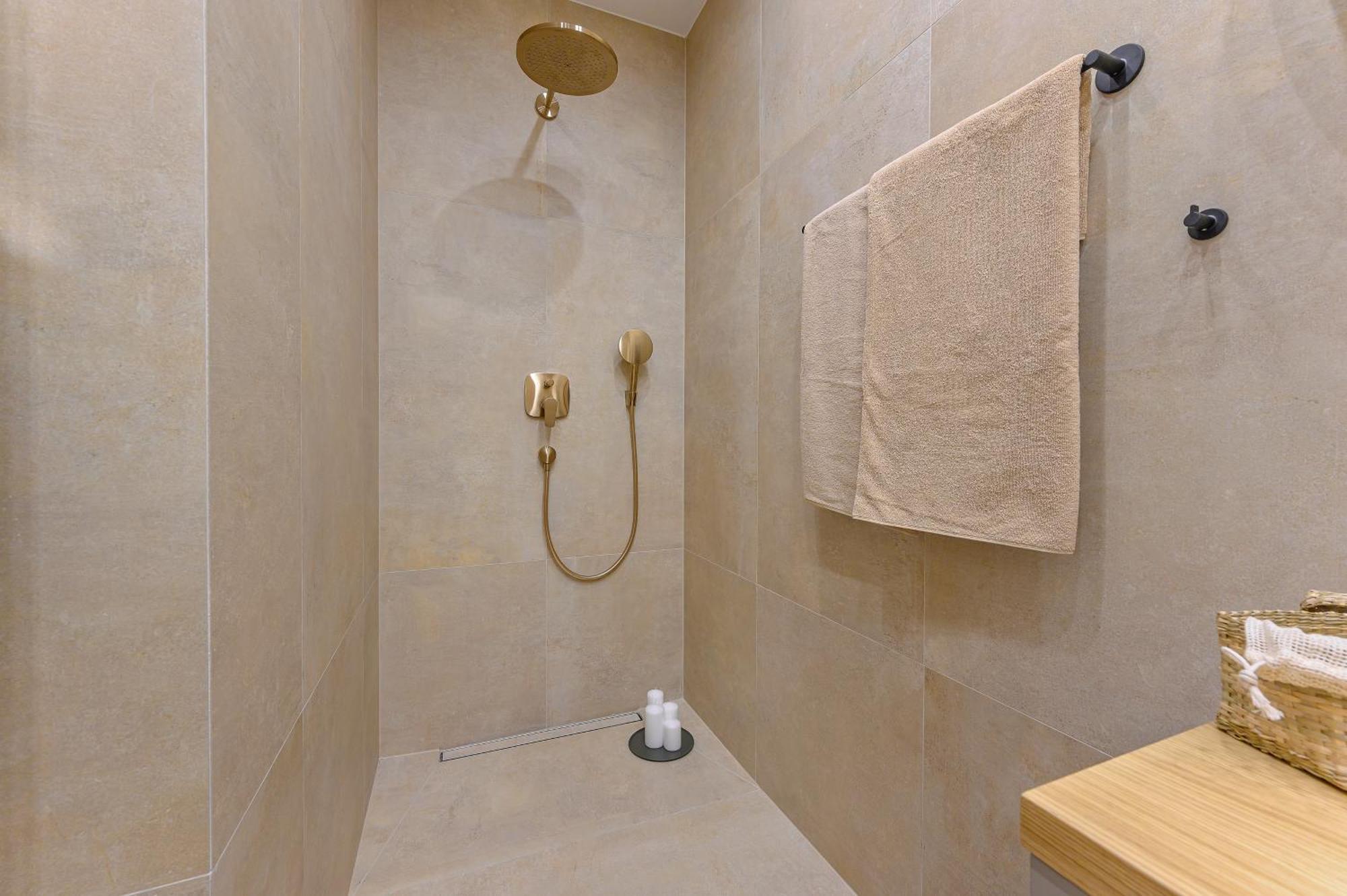 Villa Del Sogno โตรกีร์ ภายนอก รูปภาพ
