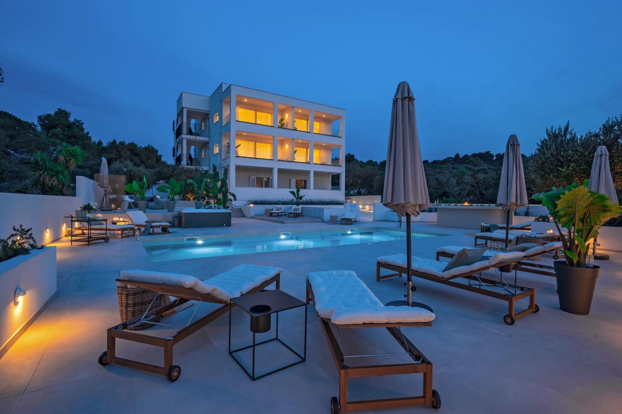 Villa Del Sogno โตรกีร์ ภายนอก รูปภาพ