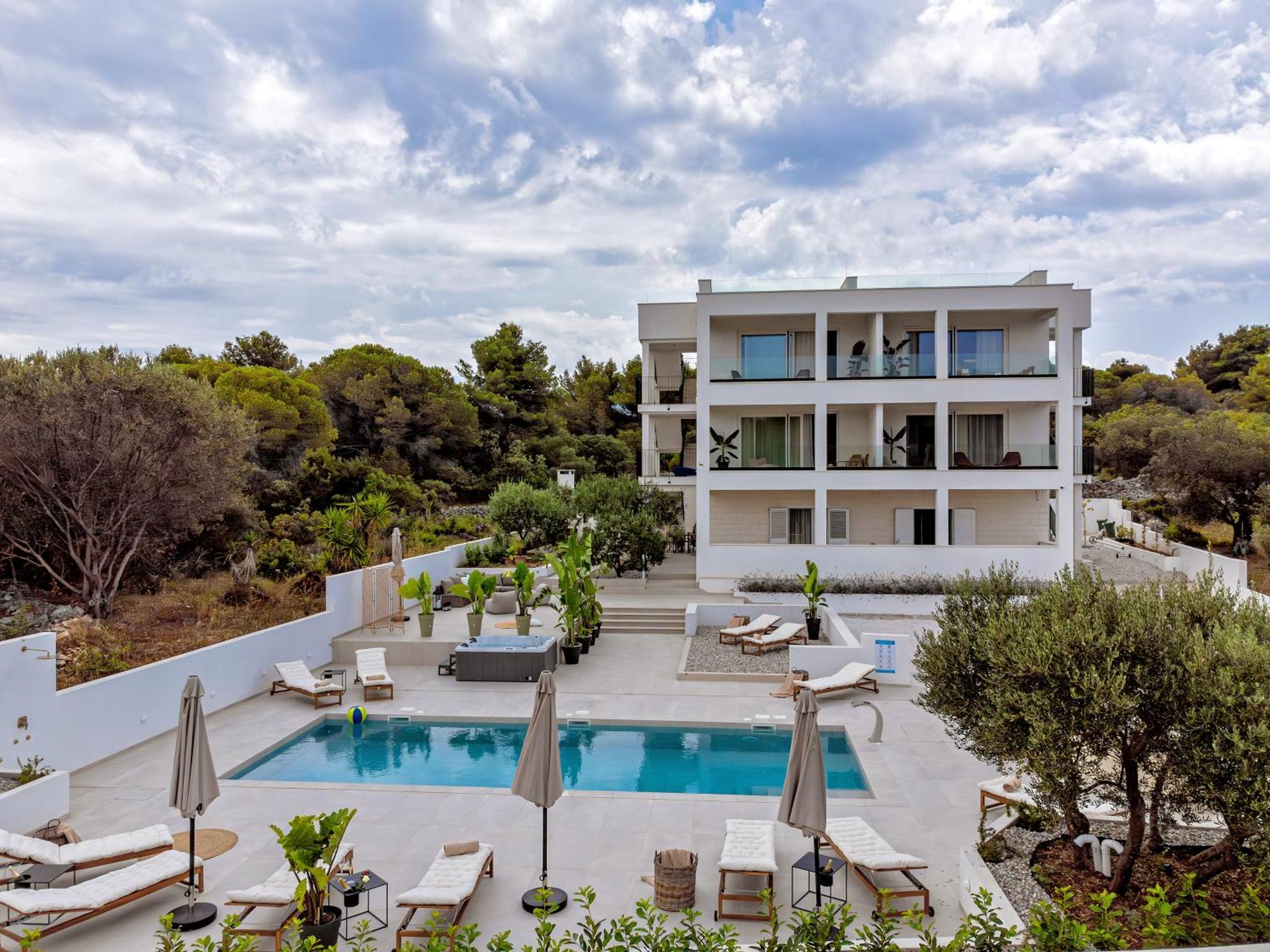 Villa Del Sogno โตรกีร์ ภายนอก รูปภาพ