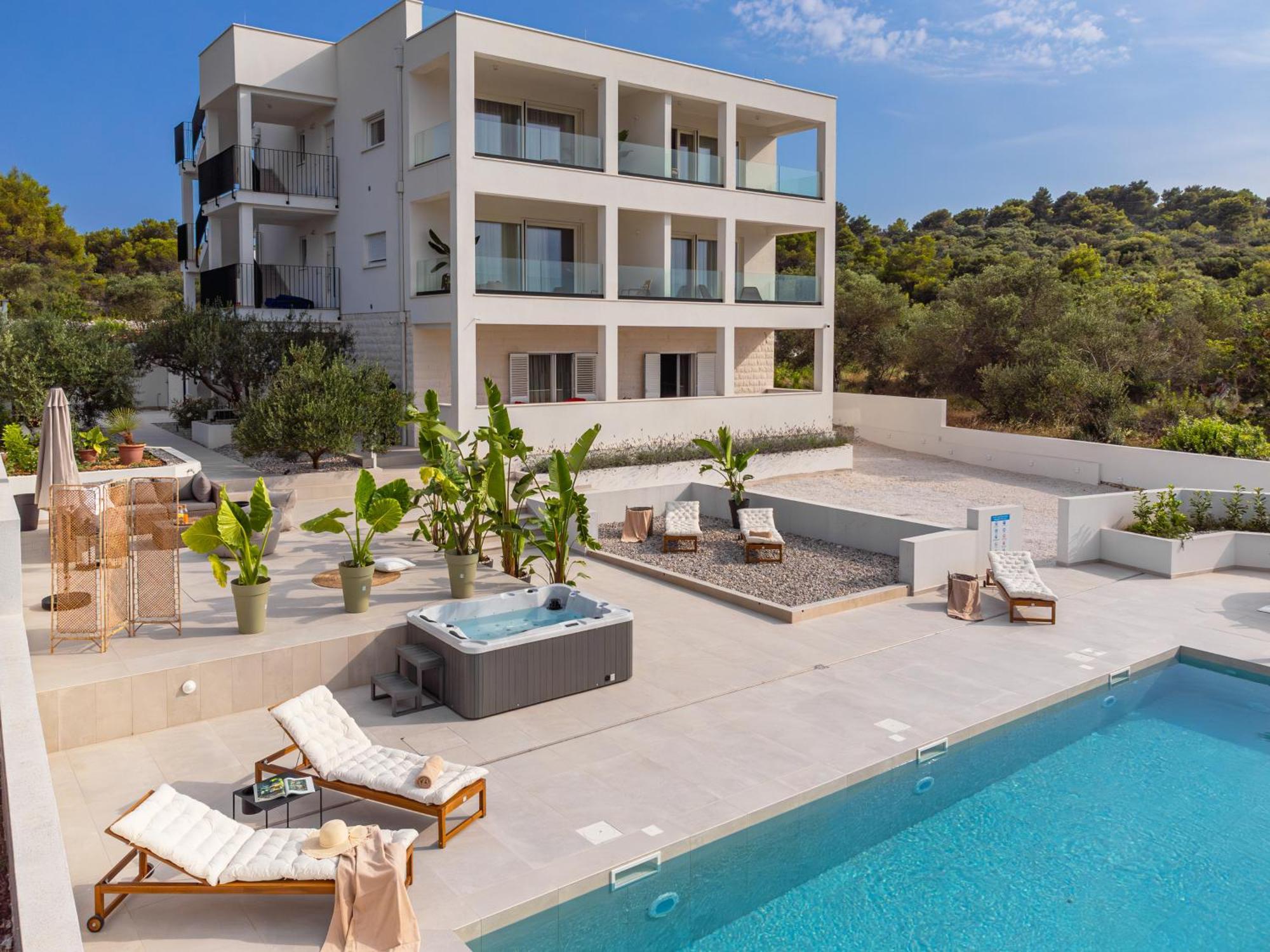 Villa Del Sogno โตรกีร์ ภายนอก รูปภาพ